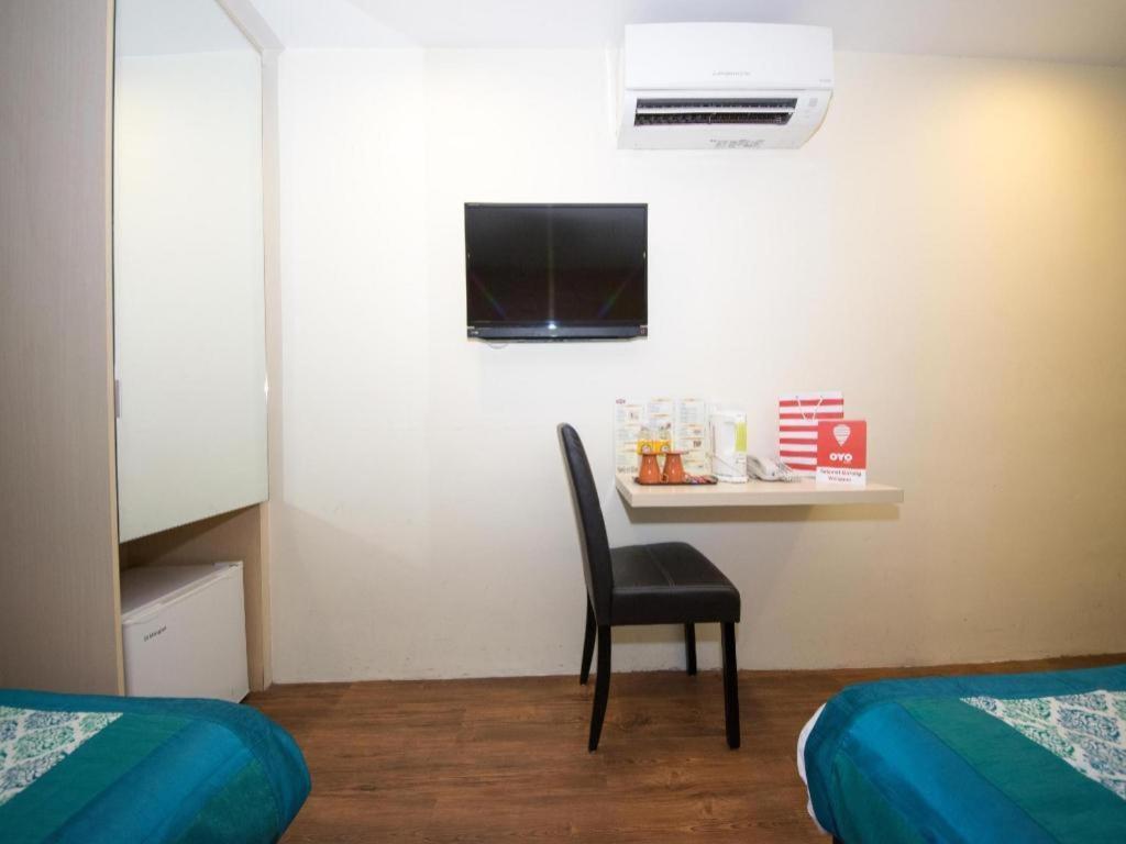 Oyo 114 Sandpiper Hotel Kuala Lumpur Exterior photo